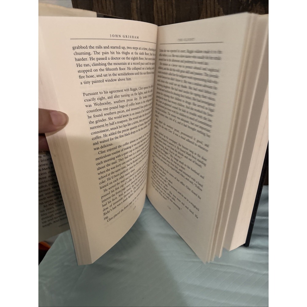 The Client - Hardcover By Grisham, John - VERY GOOD - Picture 3 of 5